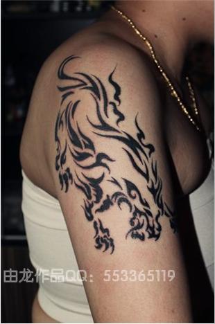 上海纹身由龙作品手臂狼图腾纹身